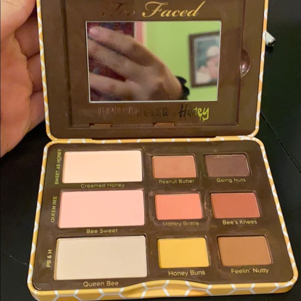 Too faced palette!
